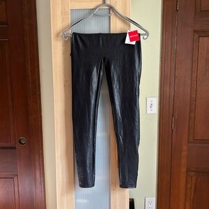 Faux leather leggings